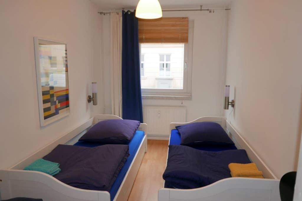 Mitten In Mitte, Ideal Fur Familien Appartamento