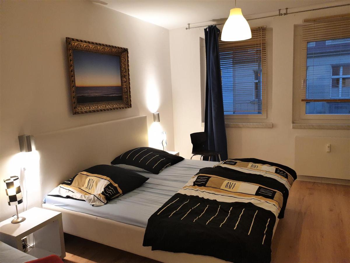 Mitten In Mitte, Ideal Fur Familien